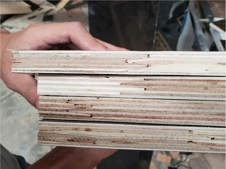 Madera contrachapada con revestimiento de película de núcleo de junta de dedo de 18 mm de buena calidad