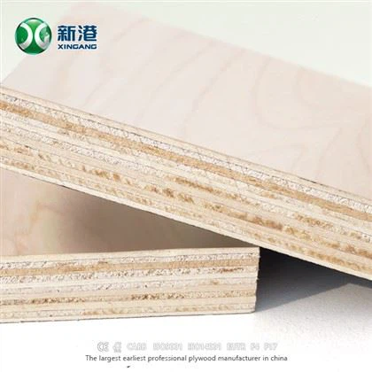 Madera contrachapada de pino de diferente grosor para la construcción