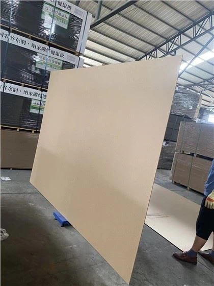 Tablero de MDF liso de gran tamaño