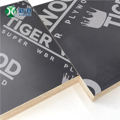Gran oferta de madera contrachapada con revestimiento de película negro/marrón/rojo/verde de alta calidad
